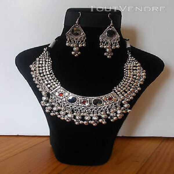 parure, collier tribal et boucles d'oreille, artisanat ind