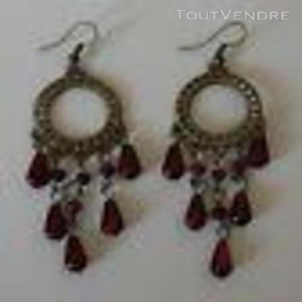 boucles d'oreilles fantaisie rouge noir neuf