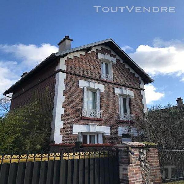 Vanves - maison 5 pièces de 106,60 m² + sous-sol de 35 m²