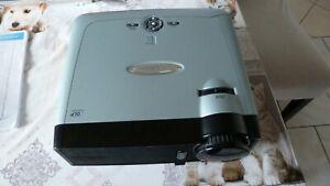 Videoprojecteur lcd  optoma ds 302  ___tres maniable