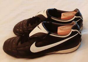 Chaussures nike tiempo football stabilisé