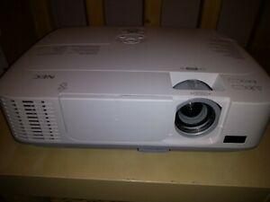 videoprojecteur nec m271x + sacoche