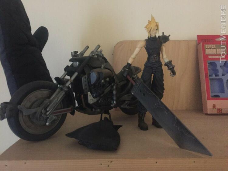 figurine cloud + moto final fantasy 7