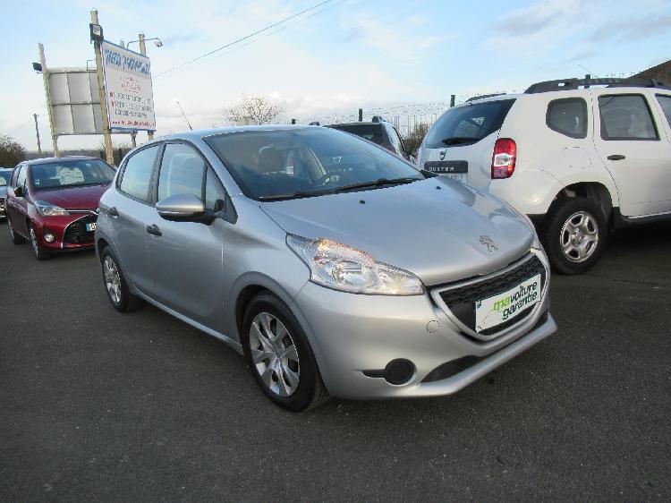 peugeot 208 diesel moze sur louet 49 | 7480 euros 2012