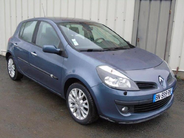 renault clio 3 diesel la bloutiere 50 | 3900 euros 2007