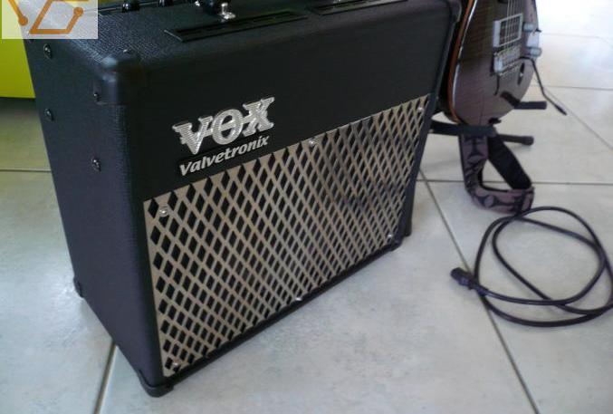 ampli guitare électrique vox ad 30 vt