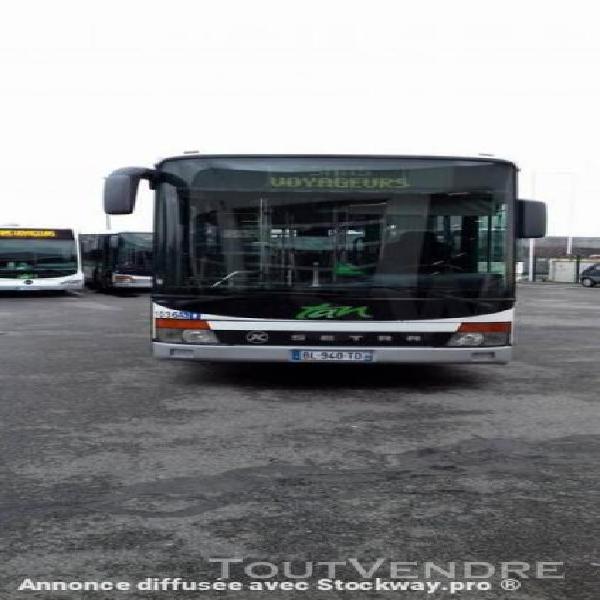 Transport en commun autobus - setra s315