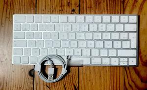 clavier apple magic keyboard