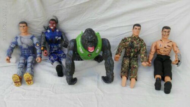 lot action man - 4 personnages + gorille