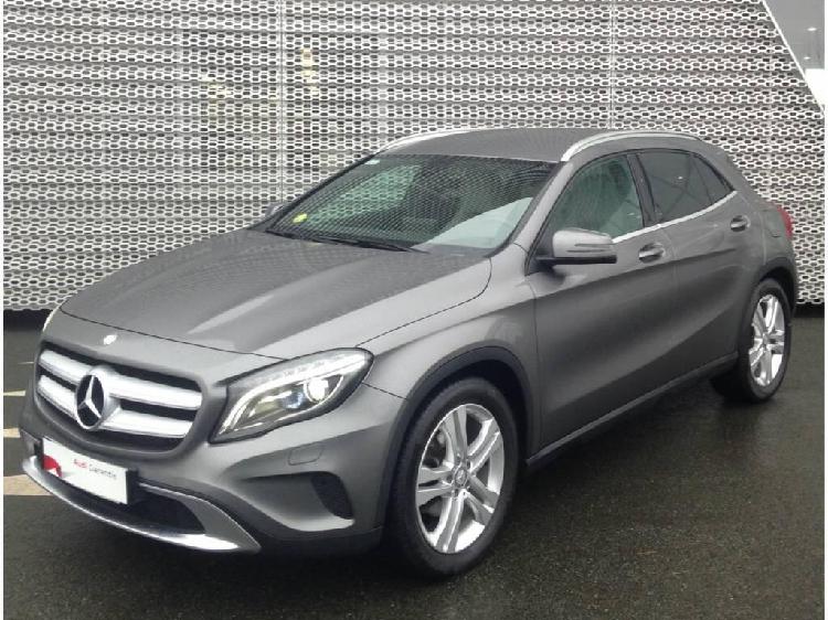 mercedes gla diesel mouilleron-le-captif 85 | 23490 euros