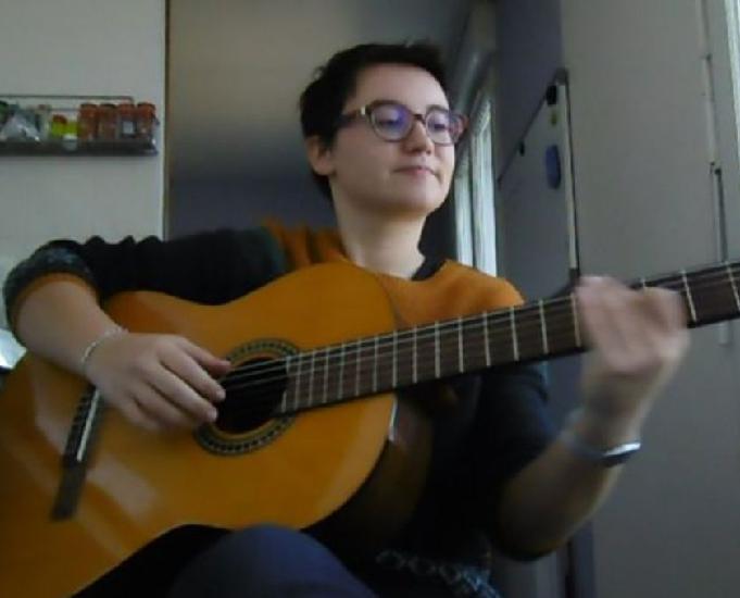 cours de guitare, chant et formation musicale