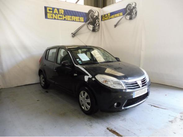 Dacia sandero 1.2 16v 75 black line