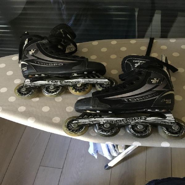 rollers hockey de la marque mcc taille 33 occasion,