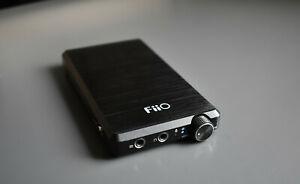 Fiio e12 mont blanc portable headphone amplifier