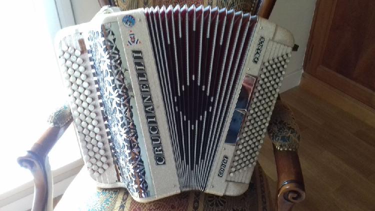 accordéon occasion, enghien-les-bains (95880)