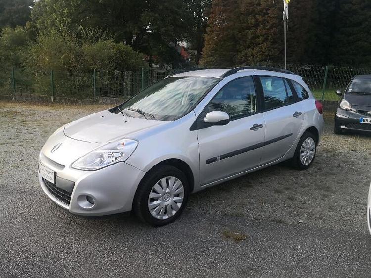 Renault clio estate essence inzinzac-lochrist 56 | 5990