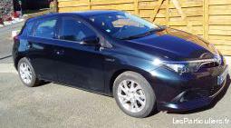 Toyota auris dynamic 136 ch hybride