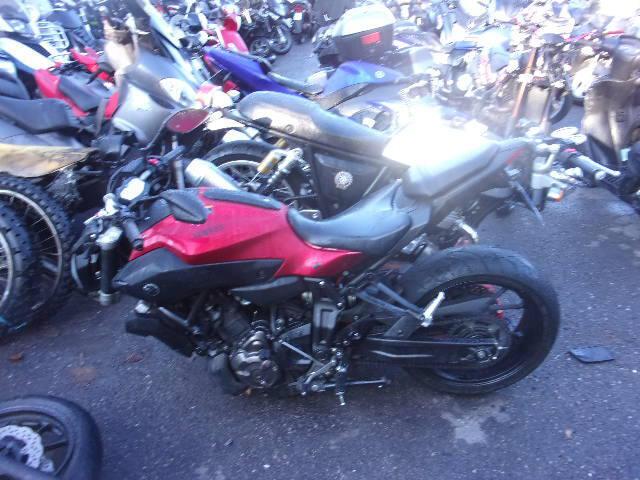 yamaha mt07 essence raphele les arles 13 | 3100 euros 2016