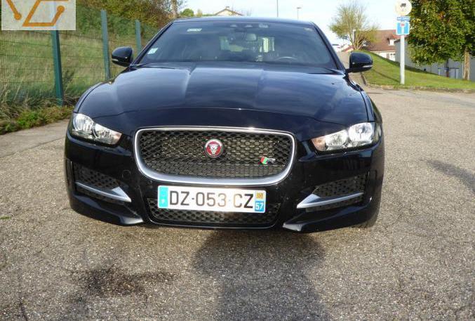 jaguar xe 2.0 d - 180 ch bva r-sport