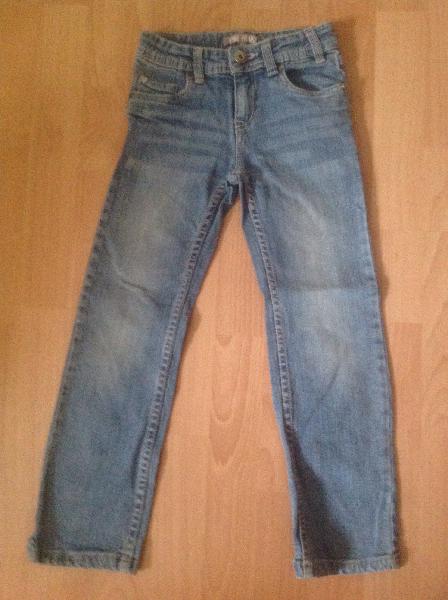 Beau pantalon jean bleu t. 6 ans fille tbe occasion,