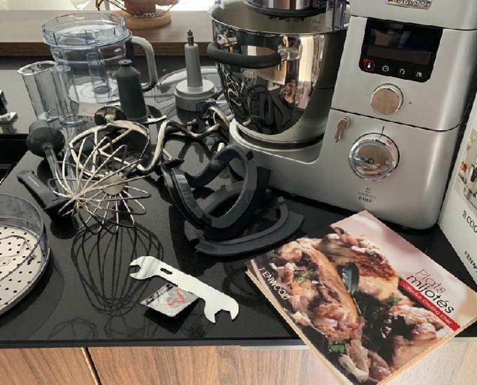 Robot kenwood cooking chef gourmet + autres accessoires