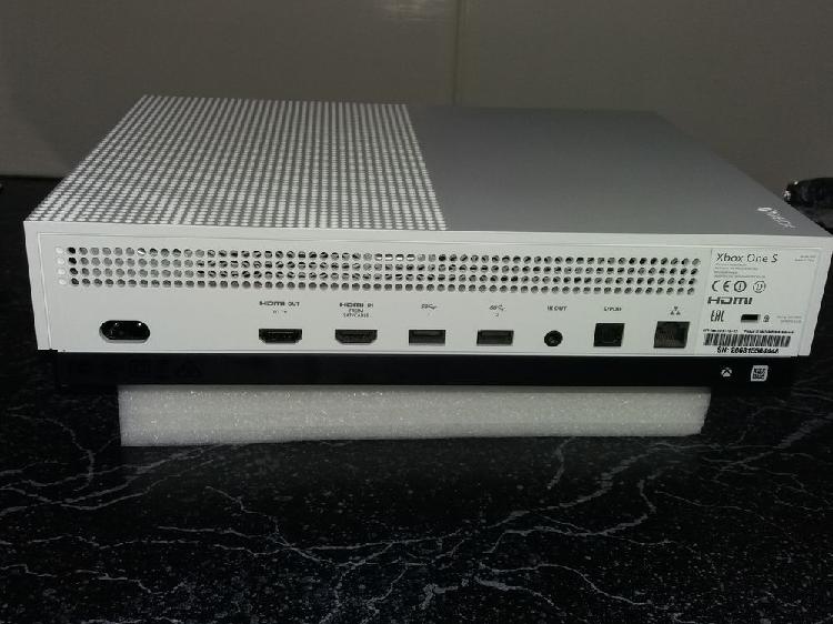 Console x box one s 500 go occasion, roubaix (59100)