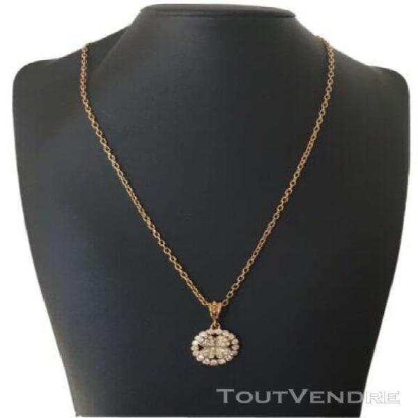 collier avec pendentif trÈfle poggi trÈs bon État