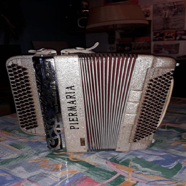 Accordeon piermaria occasion, bannay (18300)