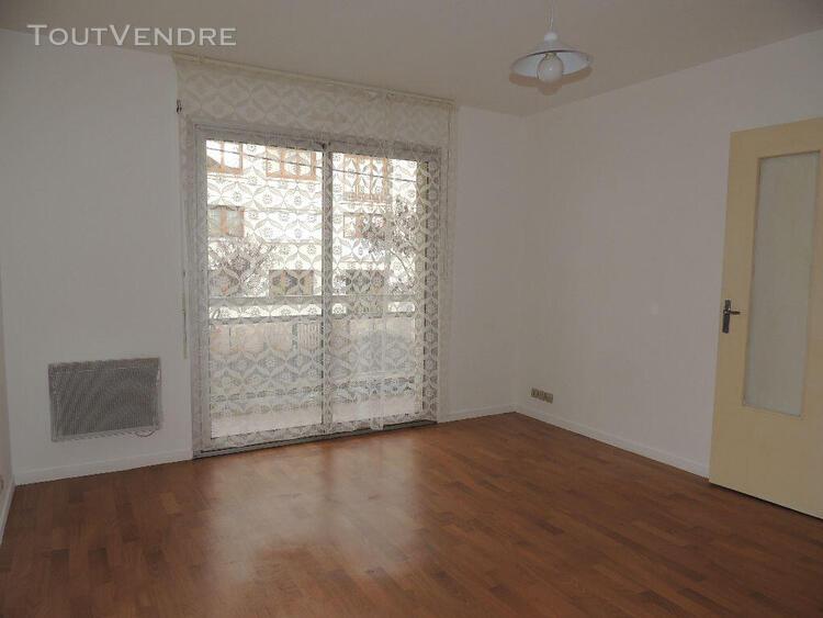 Appartement livry gargan 1 pièce(s) 29.80 m2