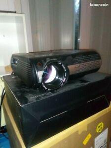 Projecteur cinéma 1080p natif lcd