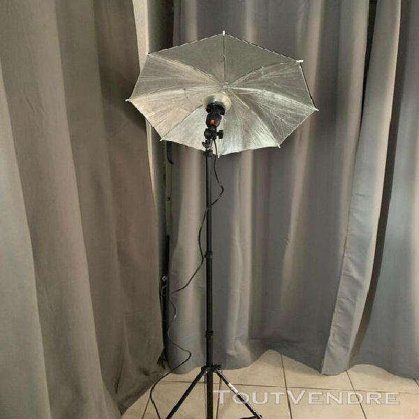 Kit de studio photo avec lampe pied et parapluies