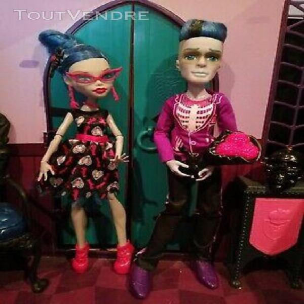 Monster high ghoulia and slo mo love’s not dead 2-pack