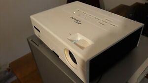 Videoprojecteur optoma es522