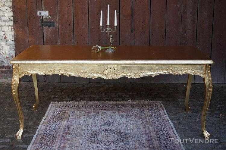 Grande table de repas salle à manger doré à la feuille