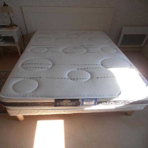 Matelas et sommier neufs.. marque davilaine. neuf, angers