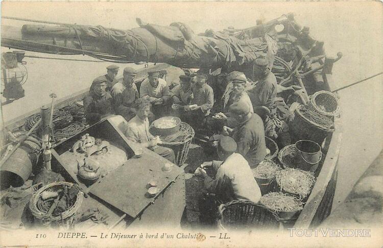 dieppe - le déjeuner à bord d'un chalutier (209)