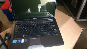 Ordinateur toshiba satellite u500 12c