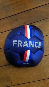 Ballon de foot france bleu fff neuf