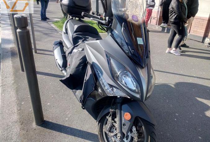 Scooter kymco