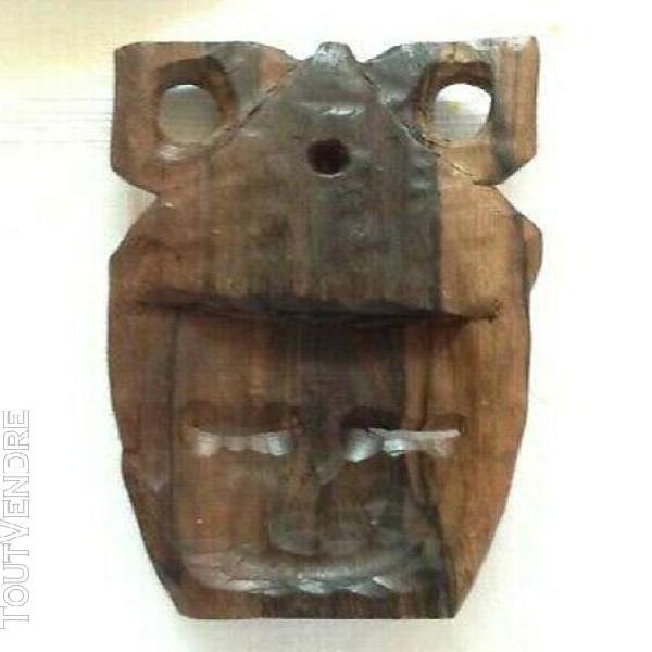 masque en bois d'afrique 25 x 14 cm