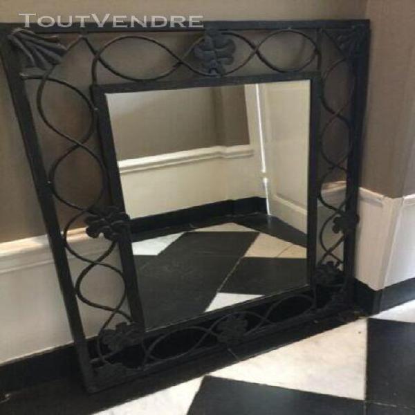 Miroir en fer forgé