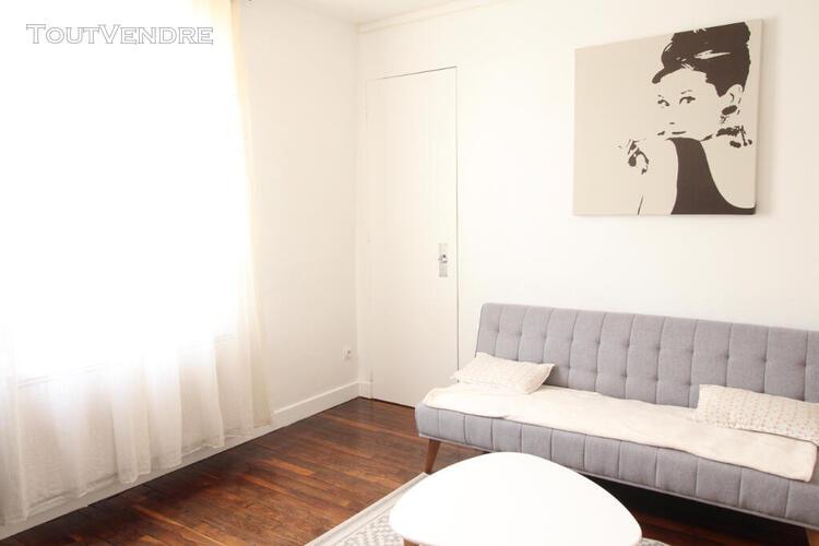 t2 meublé, 13 rue saulnier 35m²