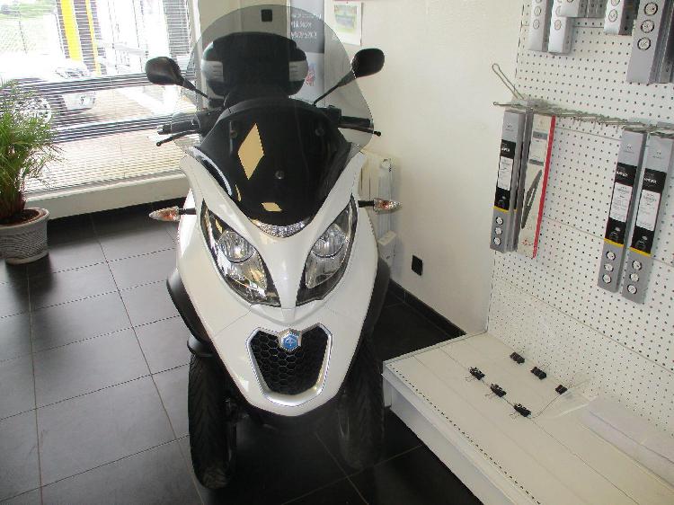 Piaggio mp3 essence rheu 35 | 4700 euros 2017 19376791