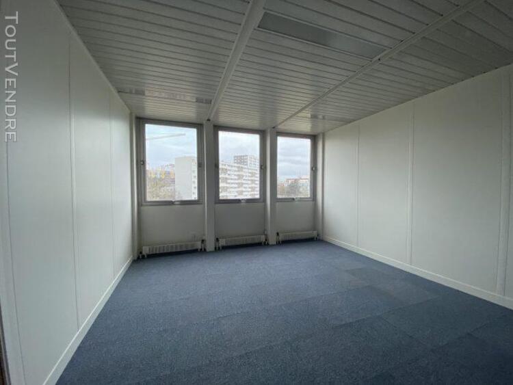 Bureaux loyer attractif limite montreuil