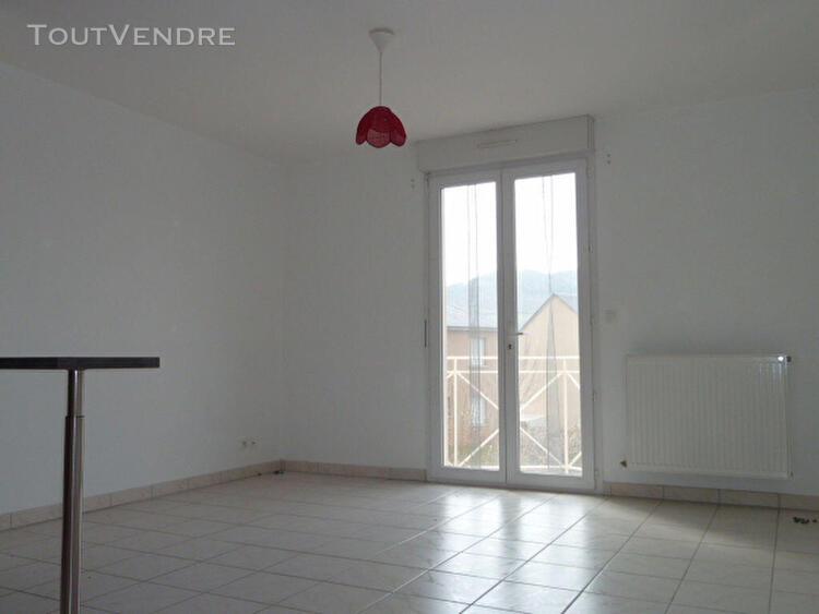 Appartement laissac - 2 pièce(s) - 39 m² - balcon &amp;