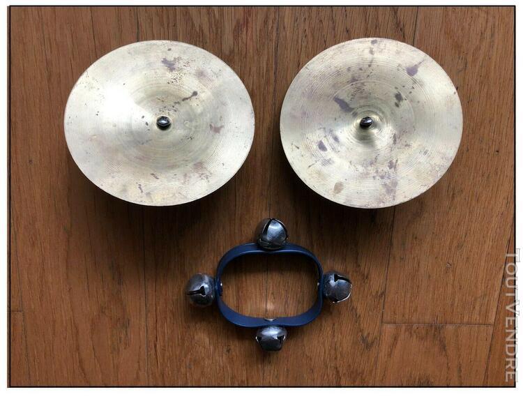 Instruments musique: cymbales + tambourin clochettes tambou