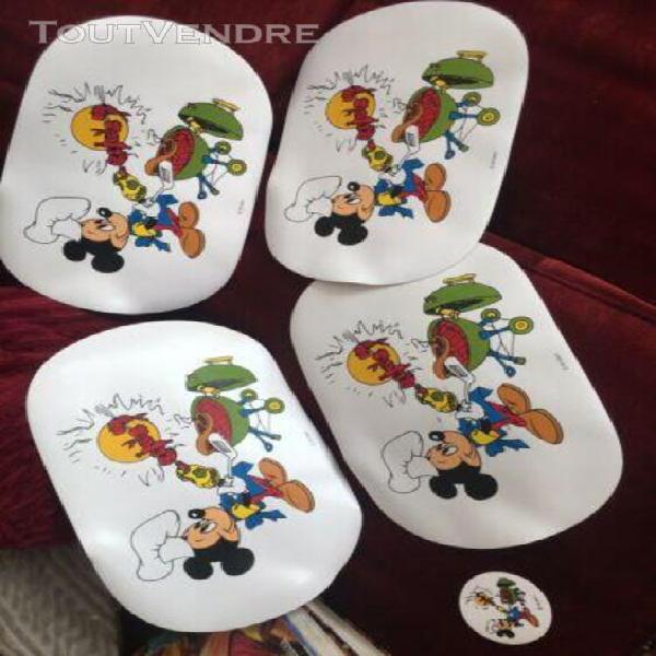 set de table vintage disney mickey barbecue