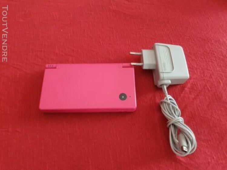 Console nintendo dsi rose + chargeur