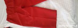 Pantalon pantacourt rouge