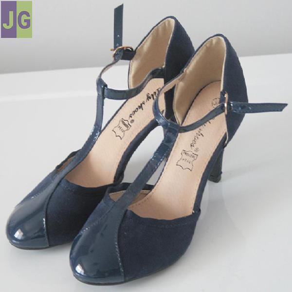 chaussures à talons. tendances lily...